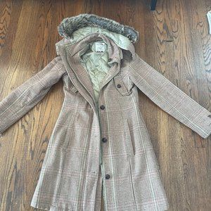 Women's Vintage Wool Winter Coat w/faux fur detachable hood